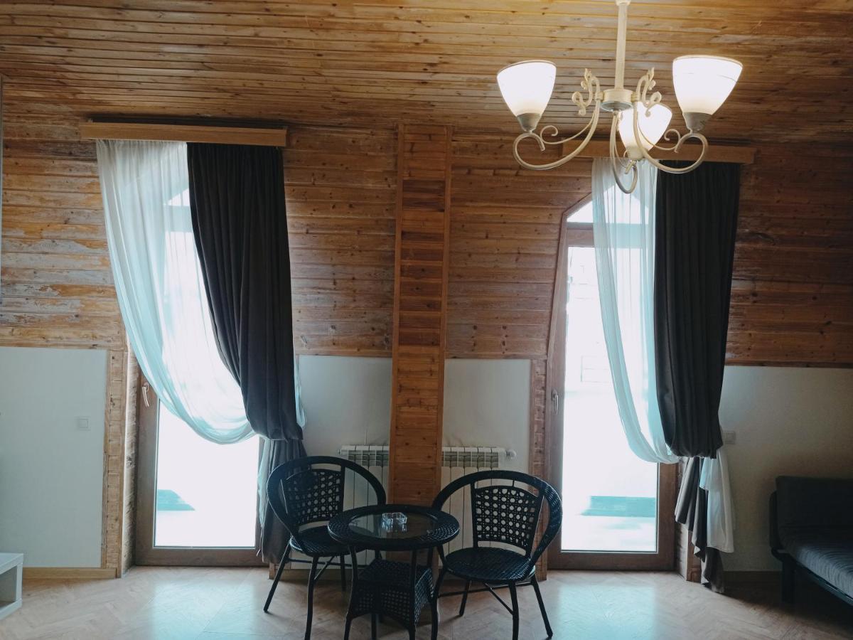 Hotel Four Brothers Tbilisi Eksteriør billede