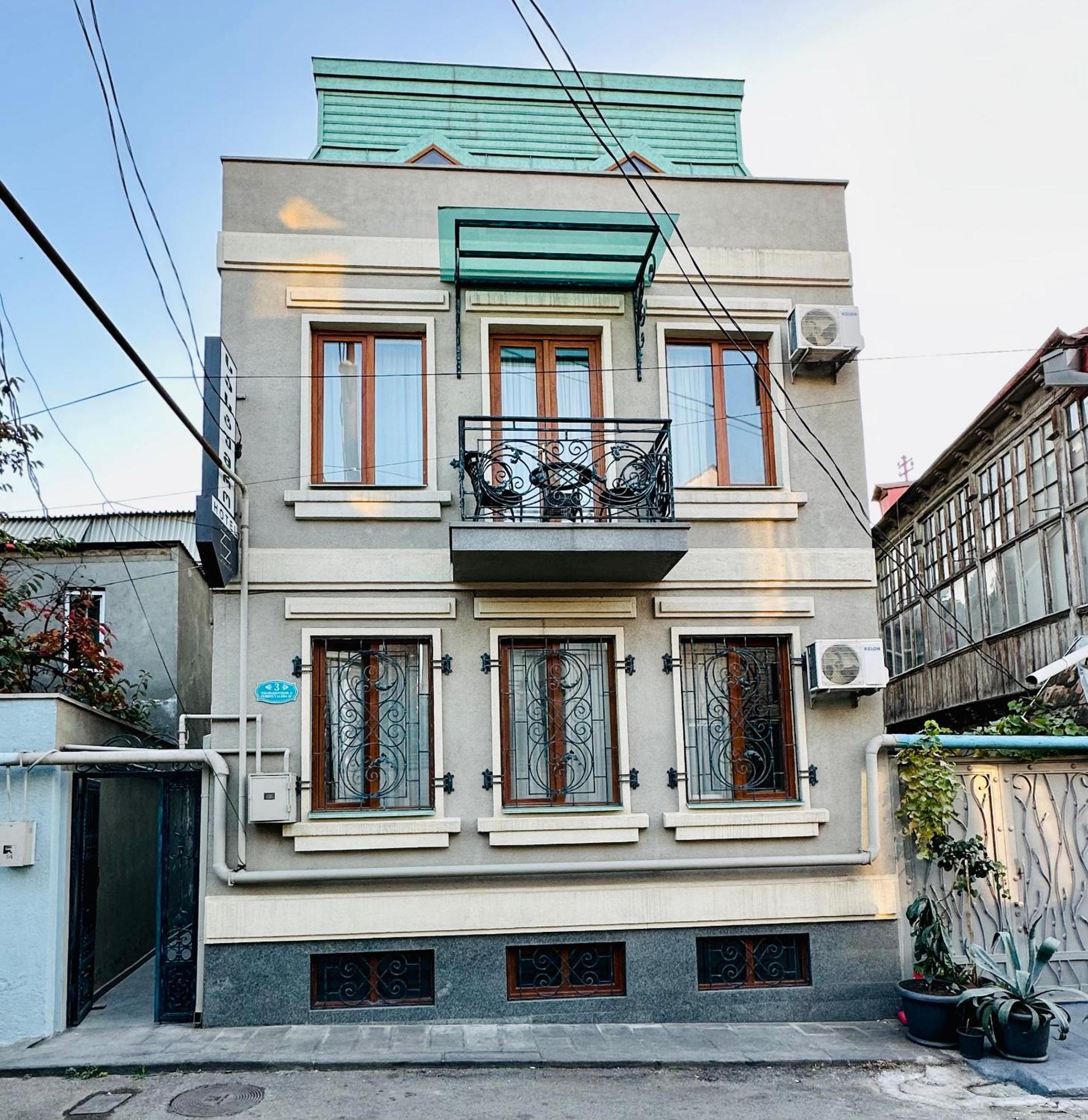 Hotel Four Brothers Tbilisi Eksteriør billede