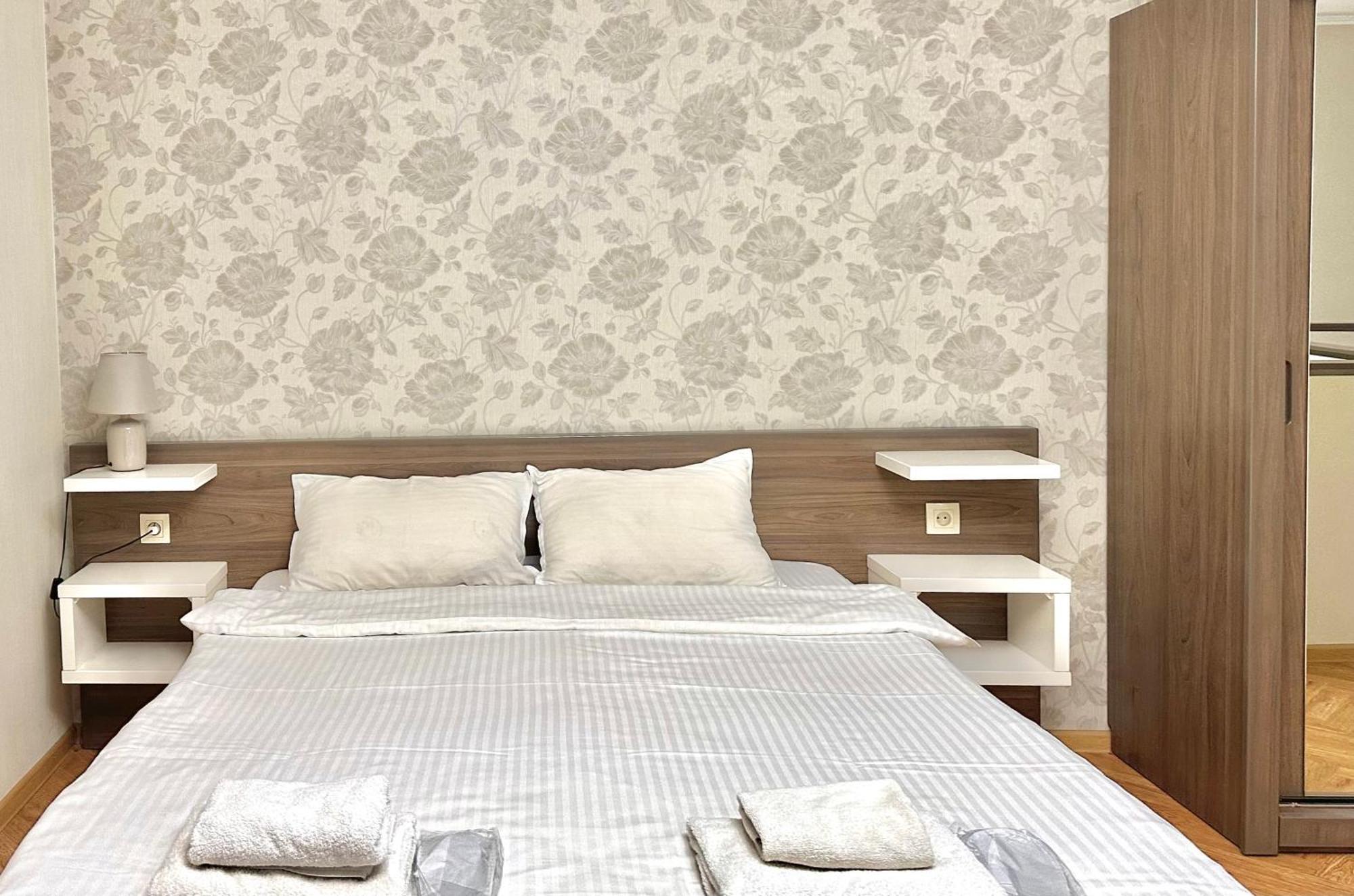 Hotel Four Brothers Tbilisi Eksteriør billede