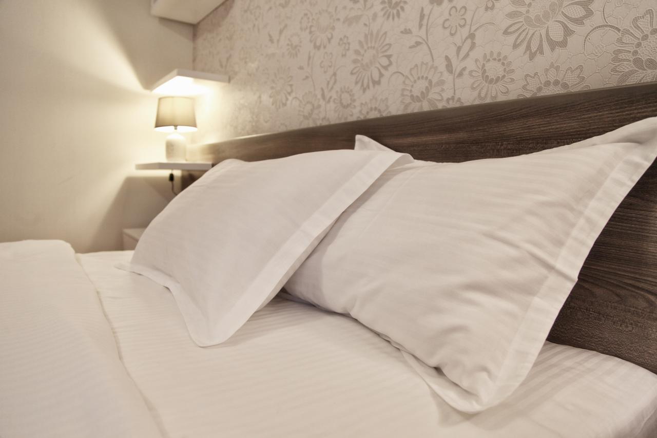 Hotel Four Brothers Tbilisi Eksteriør billede